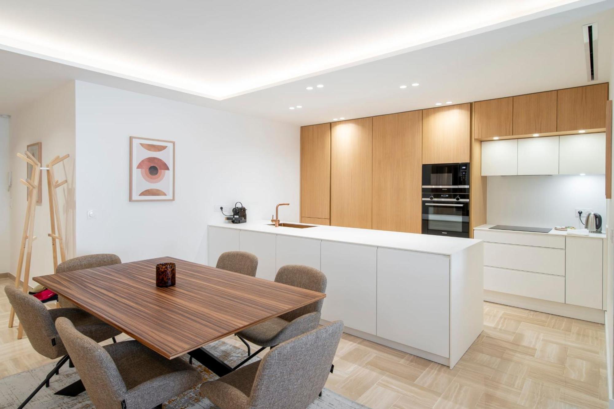 Apartment 1958 - Luxury Gray Albion - 100m Palais